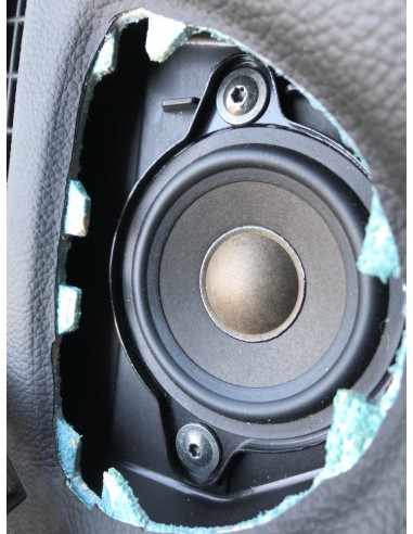 Haut-parleur large bande JBL (BROADBAND SYSTEM), tableau de bord central du système audio