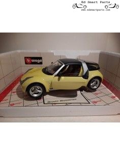 Smart Roadster Coupé Amarelo Brilhante 1/18 Bburago