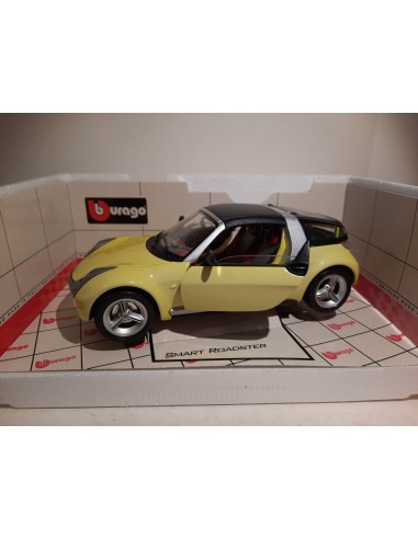 Smart Roadster Coupé Shine Yellow 1/18 Bburago