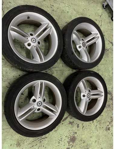 used Smart Roadster 16 inch Spikeline Wheel set