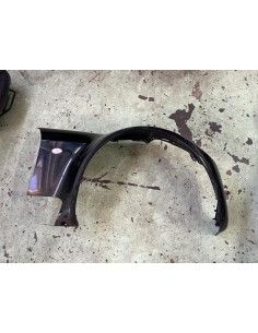 Smart Roadster wing used several colors available 2