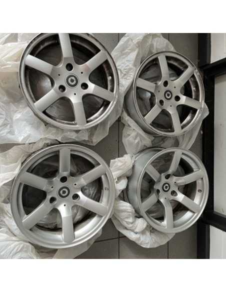 Gebruikte Smart Roadster 15 inch Spinline wielset Gebruikte Smart Roadster 15 inch Spinline wielset