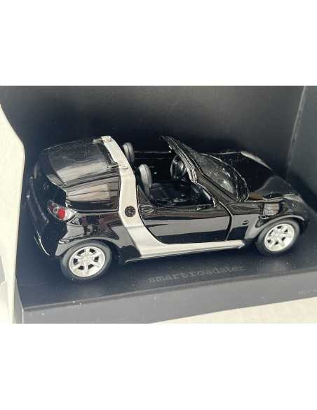 Pullback smart roadster coupé 1:33 star jack preto/prata SMARTWARE