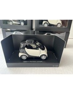 Smart fortwo coupé pullback 1:33 lite bianco/nero SMARTWARE