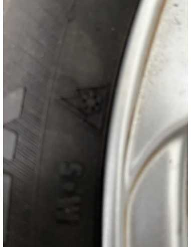 Cerchi in lega Smart Roadster RIAL da 15 pollici con pneumatici invernali da 5 mm