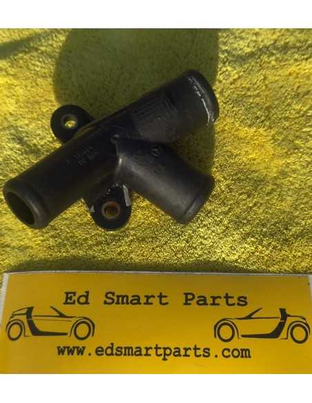 Brida de agua de refrigeración para Smart Roadster 452 y FORTWO 450 0,7 l A1602000156