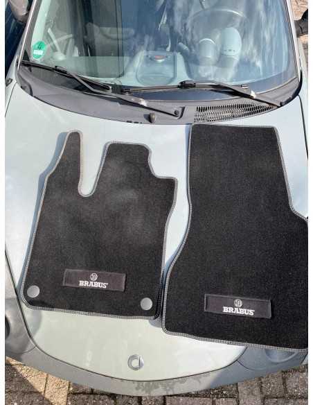 Tapis de sol en velours Smart 453 FORTWO FORFOUR BRABUS d'occasion, coutures noires argentées
