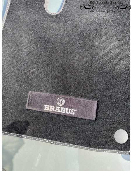 Tapis de sol en velours Smart 453 FORTWO FORFOUR BRABUS d'occasion, coutures noires argentées