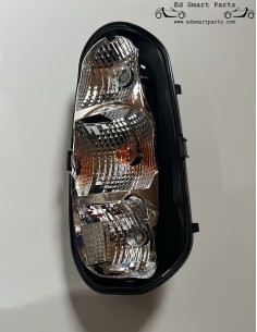 Pièce d'origine OEM Smart Q0011624V001000000 Boîtier de feu arrière droit pour véhicules à conduite à gauche uniquement