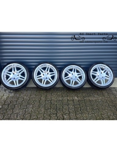 Conjunto completo de rodas de liga leve Smart Roadster Brabus Monoblock de 18 polegadas USADAS com pneus NOVOS