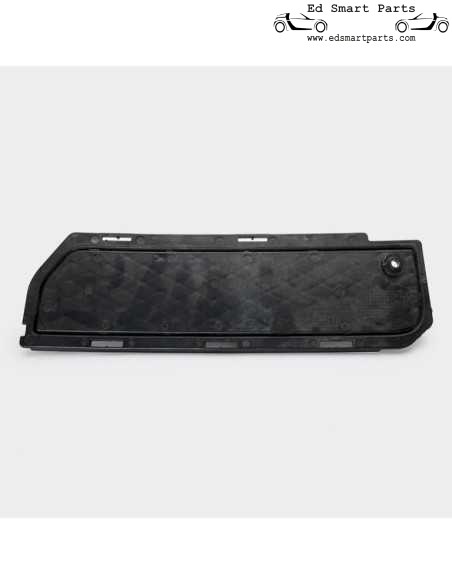 Section de calandre arrière Smart Roadster recouvrant l'échappement - côté droit