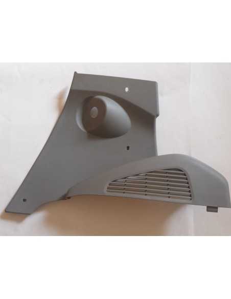 Smart Roadster 452 couvre capot de montant B côté droit Smart Roadster 452 couvre capot de montant B côté droit