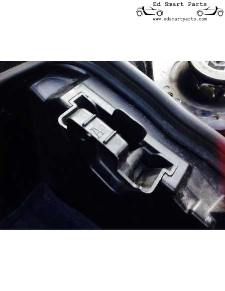 Staffa di stivaggio per barra portatutto Smart Roadster