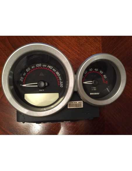 Used Smart Roadster Brabus tacho speedo dial in KMS /HOUR