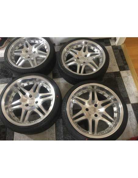Complete set GEBRUIKTE Smart Roadster Brabus 18 inch lichtmetalen Monoblock velgen met NIEUWE banden