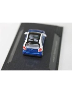 Busch Smart 453 Fortwo Coupe branco / azul meia-noite Modelo de carro 1:87 2