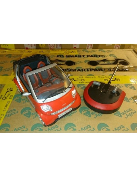 Dickie R/C Smart ForTwo Cabrio - Rot Maßstab 1:12