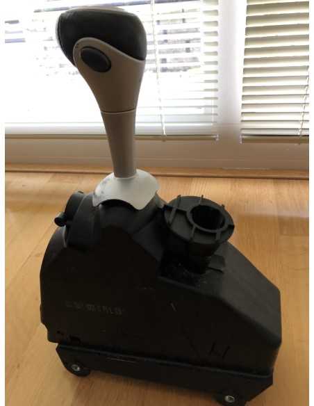 Smart Roadster Finale Edition SE drive with start button