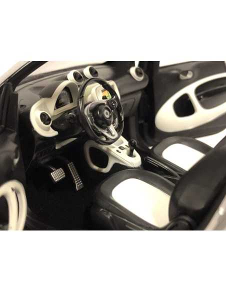 NOREV 1/18 SMART FORTWO CABRIOLET 2015 GRIGIO OPACO ARGENTO BORDEAUX 1:18 NOREV 1/18 SMART FORTWO CABRIOLET 2015 GRIGIO OPACO ARGENTO BORDEAUX 1:18