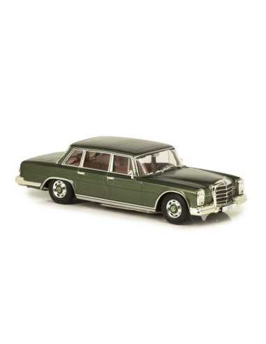 Mercedes-Benz Collectable Mercedes Benz 600 (W100) Green Metallic Scale 1:43