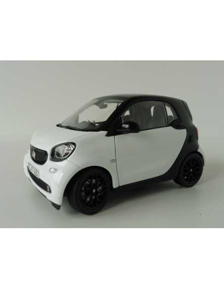 NOREV 1/18 SMART FORTWO ZWART-WIT 1:18