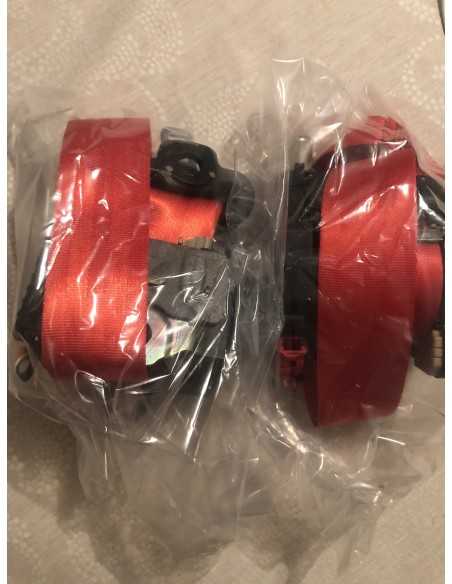 Smart Roadster Veiligheidsgordels Voorspanners Paar Rechts & Links, nieuwe rode gordels Smart Roadster Veiligheidsgordels Voorspanners Paar Rechts & Links, nieuwe rode gordels