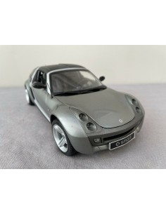 Smart Roadster Coupé Glance Grey 1/18 Kyosho 2
