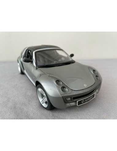 KYOSHO 1/18 smart roadster ミニカー Kyosho 1:18 Smart Roadster yellow 09102Y model car 09102Y