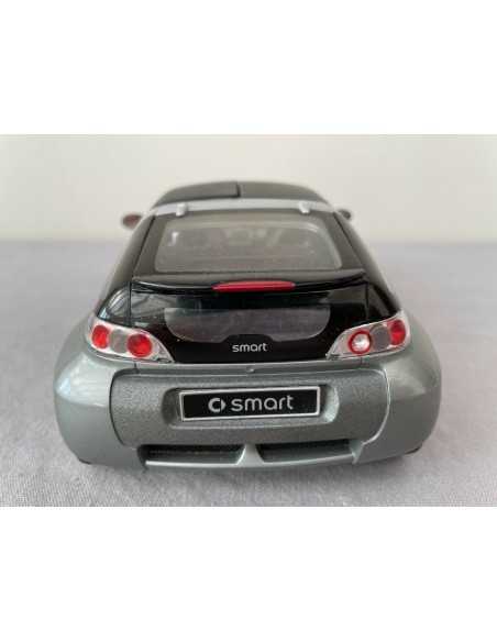 Smart Roadster Coupé Glance Grey 1/18 Kyosho