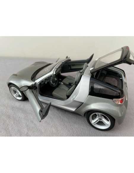 Smart Roadster Coupé Glance Grijs 1/18 Kyosho Smart Roadster Coupé Glance Grijs 1/18 Kyosho