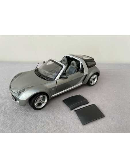 Smart Roadster Coupé Glance Grey 1/18 Kyosho Smart Roadster Coupé Glance Grey 1/18 Kyosho