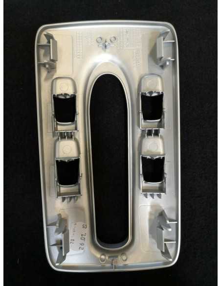 Guarnição do freio de mão Smart Forfour Brabus 454 A4546800617 Guarnição do freio de mão Smart Forfour Brabus 454 A4546800617