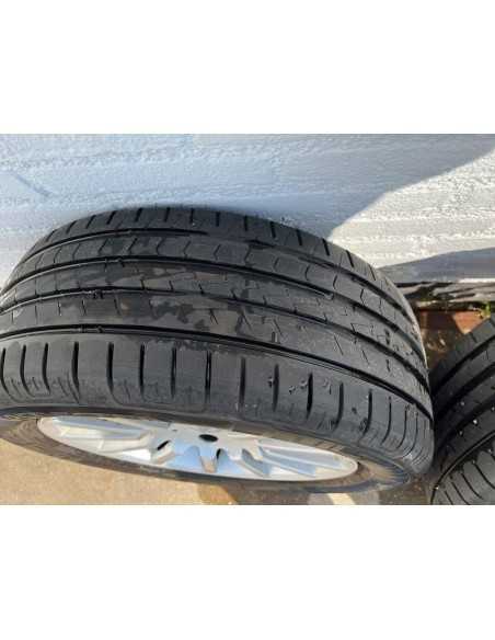 Smart Roadster 15 inch Trackline Wheel set with old tyres Smart Roadster 15 inch Trackline Wheel set with old tyres