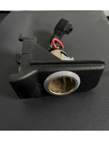 12 Volt Steckdose Smart Roadster 452